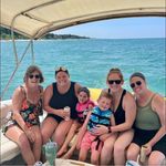 Annie Earley - @aearley3 - Instagram