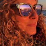 Annie Gallant - Facebook