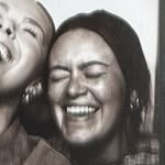 Annie Glover - @annieandthejets - Instagram