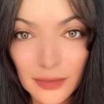 Annie Glover - @aura_havingfun_official - Instagram