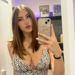 annie <3 - @annie.green_ - Instagram