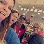 annie hamilton - @annie_hamilto - Instagram