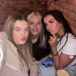 @annieroseheaton - Instagram