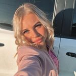 Annie Gabrielle - @_anniehenderson_ - Instagram