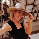Annie Higbee - @downhomemaine - Instagram