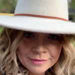 Annie Kline - @annietkline - Instagram