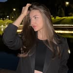 А.К - @annie.kost - Instagram