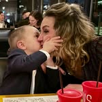 Annie Larson - @annie.larson345 - Instagram