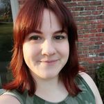 Annie LeClair - @annee.droid - Instagram