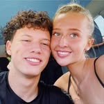 Annie - @anniecmccurdy - Instagram