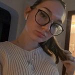 Annie Milner - @anniemilner18 - Instagram