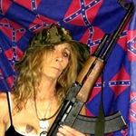 Annie Moran - @halfpint4x4 - Instagram