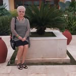 Annie Moyen - @moyenannie - Instagram