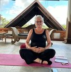 Annie Munns - Facebook