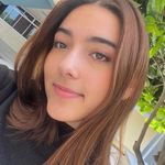 Annie Muñoz - @ann.mze - Instagram