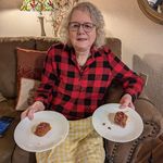 Annie Munson - @anniemunson143 - Instagram