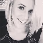 Annie Ogle - @anniesmovingcloset - Instagram