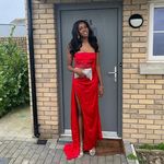A † - @annie.ojo - Instagram