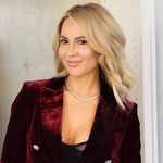 SHELLI PELLY - @annieparkerconfidential - Instagram