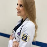 Annie Peralta - @annieperalta784 - Instagram