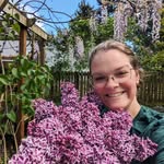 Annie Petersen - @annie4strings - Instagram