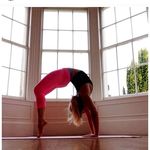 ᴀɴɴɪᴇ ᴘᴏᴏʟᴇ 🇬🇧 🇦🇪 #YTT200HRS 🧘‍♀️ - @annie.poole - Instagram