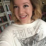Annie Poole - @blooming_books - Instagram