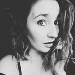 Annie Roof - @donia_lestrange - Instagram