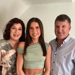 Anne Tully - @annetully99 - Instagram