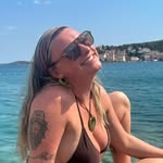 Annie Vickers - @annievickerss - Instagram