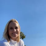 Annie Walsh - @anniewalsh_yoga - Instagram