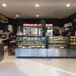 Annie Walsh - @theiconiccoolypieshop - Instagram