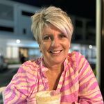 Anne Edwards - @annie_wares - Instagram