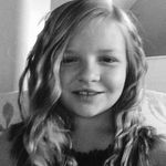 Annie Warner - @da_blast - Instagram
