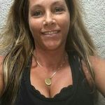 annie weeks - @linda_w125 - Instagram