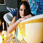 Annie Willis - @banishedmermaid - Instagram