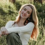 annika - @annika__rose - Instagram