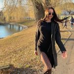 Anthea Richards - @anthea7125 - Instagram