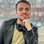 Anthony - @anthony.burrows.87 - Instagram