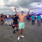 @anthonychagoyan90 - Instagram