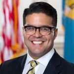 Anthony Delcollo - @senatordelcollo - Instagram