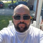 Anthony Echols - @anthony.echols.3538 - Instagram