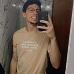 Anthony Estrella - @anthony._028 - Instagram