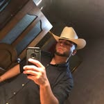 Anthony Estrella - @anthony.e7 - Instagram