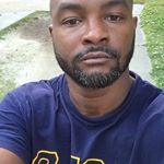Anthony Floyd - @hubbabove - Instagram