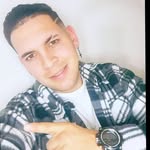 Anthony Linares - @anthonylinares19 - Instagram