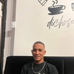 Anthony Linares - @07_linares - Instagram
