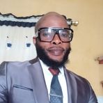 Anthony Magnus - Facebook