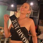 Molley Anthony - @molleyanthony - Instagram