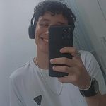 Anthony Sales - @anthonysales.432 - Instagram